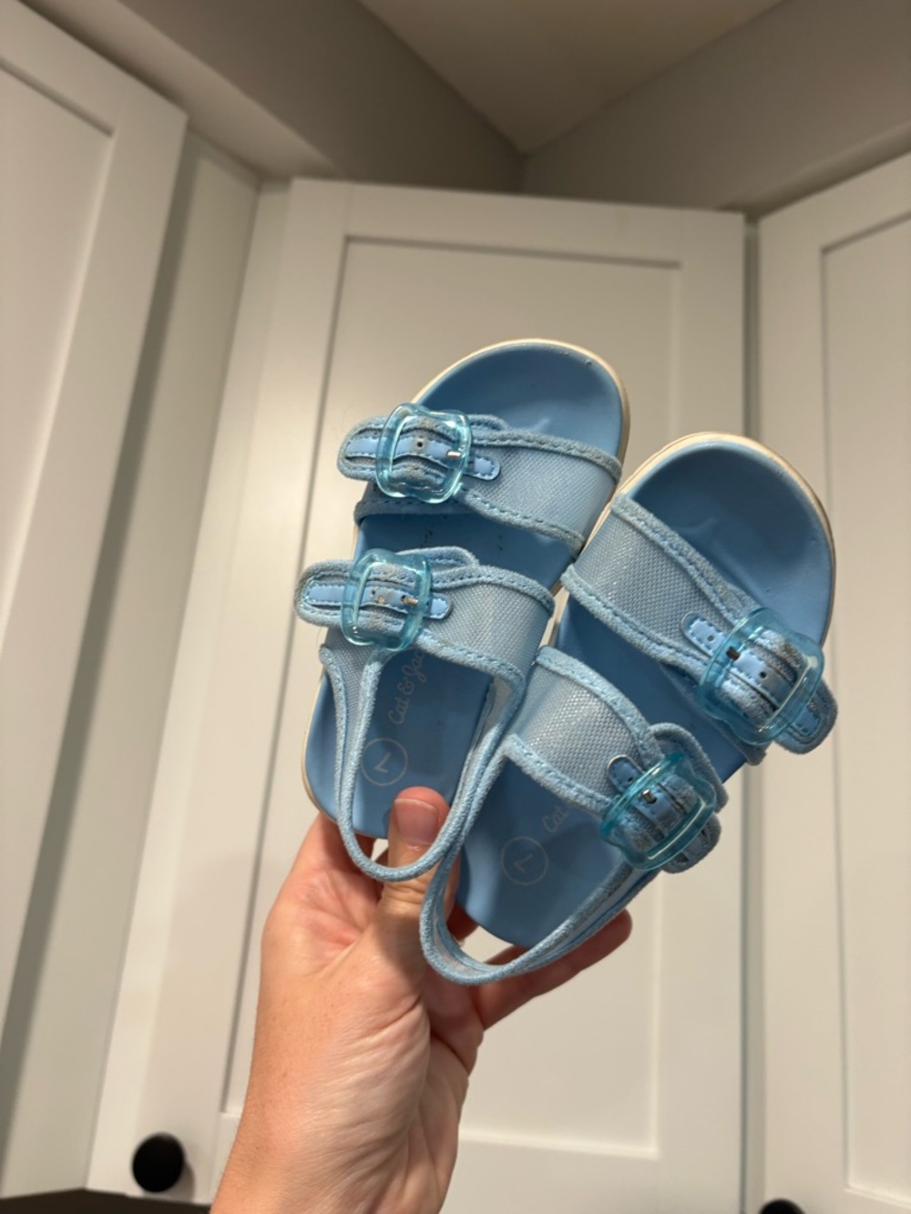 Cat & Jack Toddler Size 7 Sandals